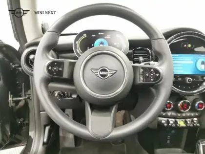 Photo 8 Mini Mini  Cooper SE 184ch Edition Premium Plus BVA 5CV