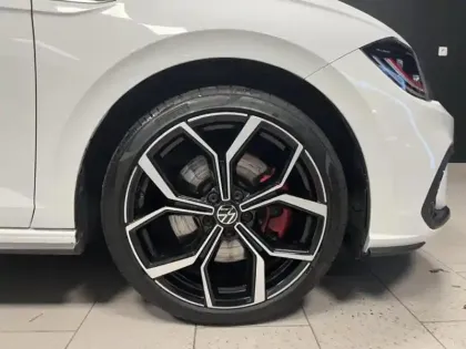 Photo 8 Volkswagen Polo  2.0 TSI 207ch GTI DSG7