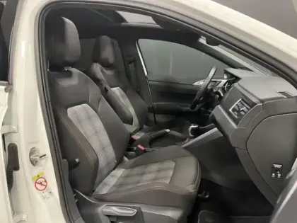 Photo 9 Volkswagen Polo  2.0 TSI 207ch GTI DSG7