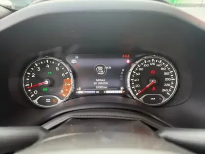 Photo 14 Jeep Renegade  1.5 Turbo T4 130ch MHEV Limited BVR7