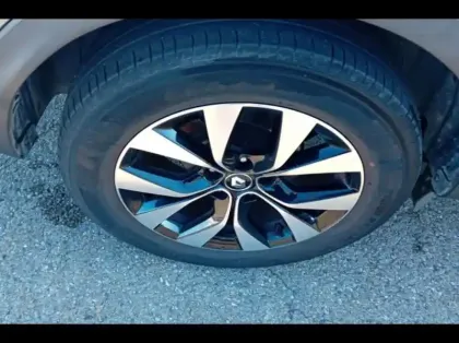 Photo 12 Renault Arkana  1.6 E-Tech hybride 145ch Evolution -22