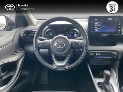 Photo 8 Toyota Yaris  116h Design 5p MY22