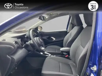 Photo 10 Toyota Yaris  116h Design 5p MY22