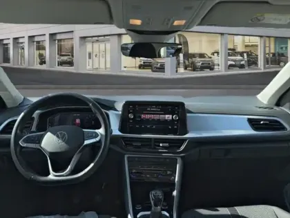 Photo 7 Volkswagen T-roc  1.0 TSI 110ch Life