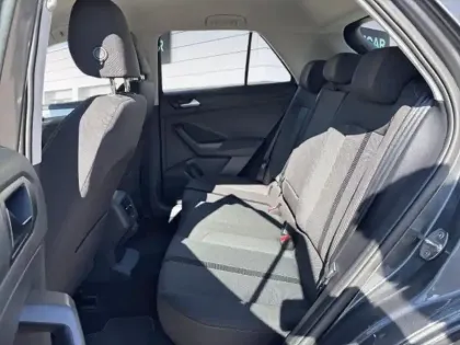 Photo 9 Volkswagen T-roc  1.0 TSI 110ch Life