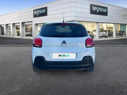 Photo 4 Citroën C3  1.2 PureTech 110ch S&S C-Series 120-121g
