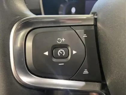 Photo 12 Volvo C40  Recharge 231ch Start