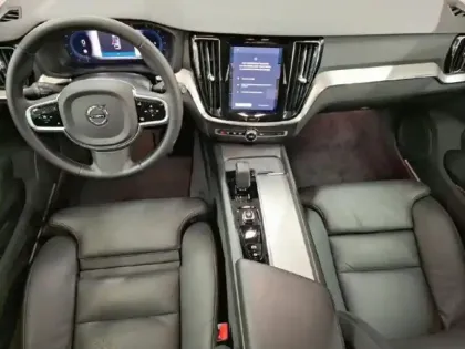 Photo 12 Volvo V60  B4 197ch Plus Style Dark DCT 7