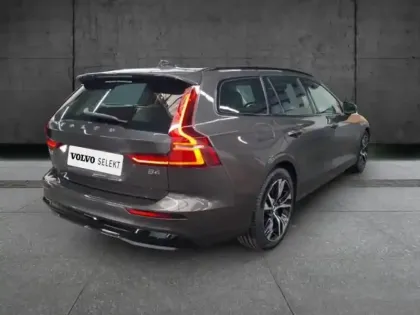 Photo 6 Volvo V60  B4 197ch Plus Style Dark DCT 7