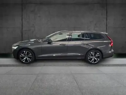 Photo 3 Volvo V60  B4 197ch Plus Style Dark DCT 7