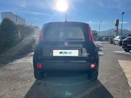 Photo 4 Fiat Panda  Classic 1.0 70ch BSG S&S Icône Step 2