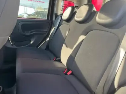 Photo 9 Fiat Panda  Classic 1.0 70ch BSG S&S Icône Step 2