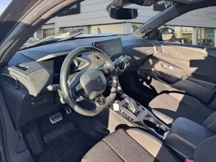 Photo 7 DS DS 3  Crossback E-Tense Performance Line +