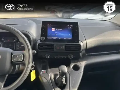 Photo 14 Toyota Proace  CITY Medium 110 VVT-i Dynamic MC23