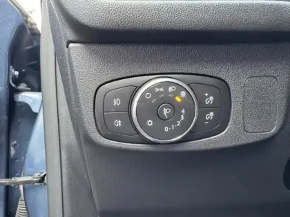 Photo 13 Ford Focus  1.0 Flexifuel mHEV 125ch ST-Line Style