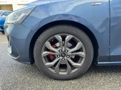 Photo 5 Ford Focus  1.0 Flexifuel mHEV 125ch ST-Line Style