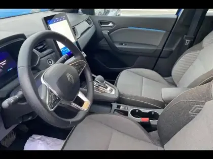 Photo 9 Renault Symbioz  1.6 E-Tech full hybrid 145ch Techno