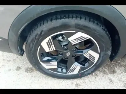 Photo 12 Renault Symbioz  1.6 E-Tech full hybrid 145ch Techno