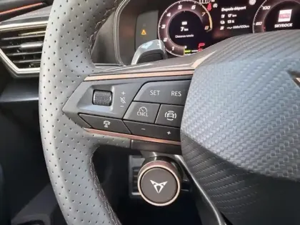 Photo 10 Cupra Formentor  1.5 eHybrid 204ch Midnight Edition 2 DSG6