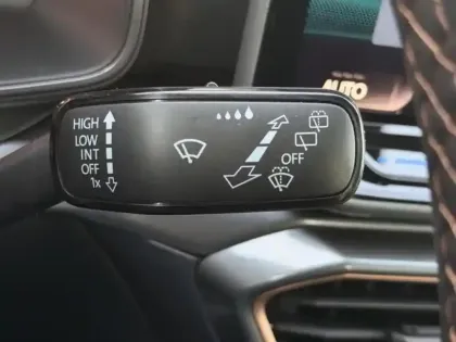 Photo 13 Cupra Formentor  1.5 eHybrid 204ch Midnight Edition 2 DSG6