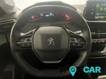 Photo 7 Peugeot 208  1.2 PureTech 100ch S&S Allure 118g