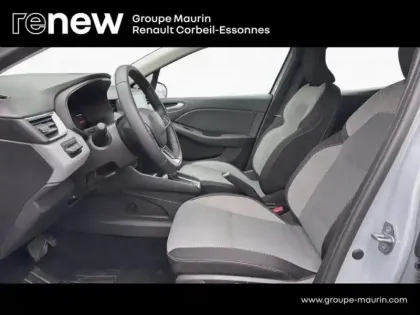 Photo 9 Renault Clio  1.6 E-Tech 145ch full hybrid Evolution - 25