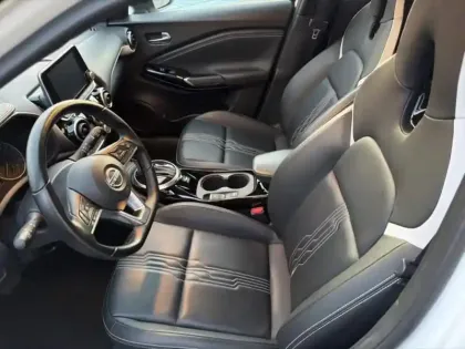 Photo 12 Nissan Juke  1.6 Hybrid 143ch Première Edition 2022.5