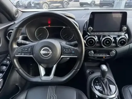Photo 10 Nissan Juke  1.6 Hybrid 143ch Première Edition 2022.5