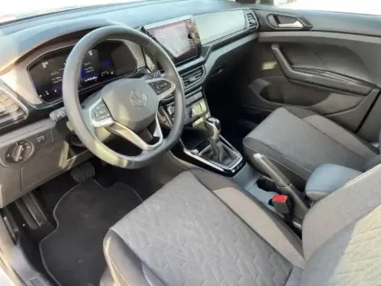 Photo 10 Volkswagen T-cross  1.0 TSI 116ch VW Edition DSG7