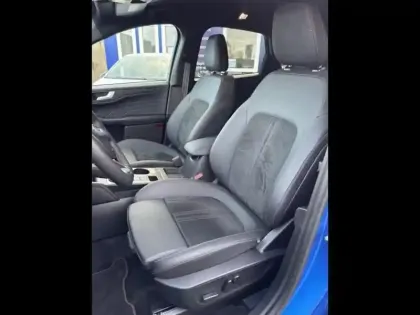 Photo 11 Ford Kuga  2.5 Duratec 180ch Hybrid FlexiFuel ST-Line X Powershift