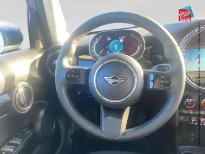 Photo 11 Mini Mini  5 Portes Cooper 136ch Edition Premium BVA7