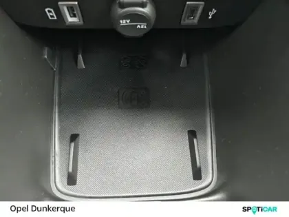 Photo 11 Jeep Avenger  1.2 Turbo T3 100ch MHEV Summit BVR6 eHybrid