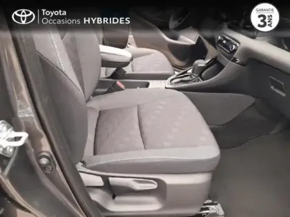 Photo 20 Toyota Yaris  116h Design 5p MY25