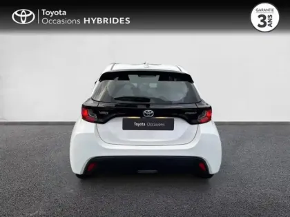 Photo 18 Toyota Yaris  116h Dynamic 5p MY22