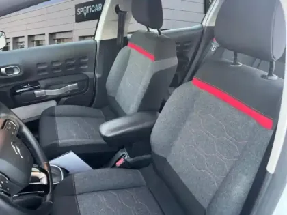 Photo 9 Citroën C3  1.2 PureTech 110ch S&S Shine EAT6