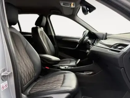 Photo 14 BMW X1  sDrive18iA 140ch xLine DKG7