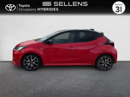 Photo 2 Toyota Yaris  116h Première 5p