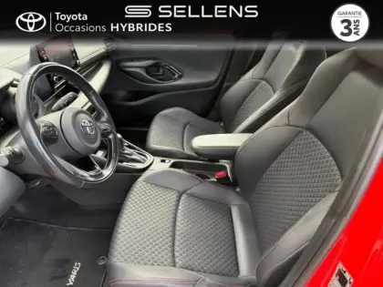 Photo 10 Toyota Yaris  116h Première 5p