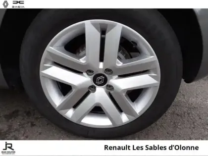 Photo 7 Renault Clio  1.5 Blue dCi 100ch Evolution - 24