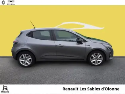 Photo 12 Renault Clio  1.5 Blue dCi 100ch Evolution - 24