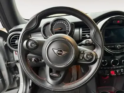 Photo 11 Mini Mini  Cooper 136ch Euro6d-T