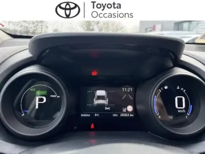 Photo 7 Toyota Yaris  Cross 116h Dynamic Business + Programme Beyond Zero Academy MY22