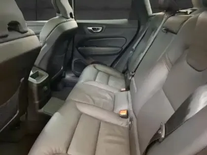 Photo 11 Volvo Xc60  T6 Hybride Rechargeable 350ch Ultra Style Chrome Geartronic 8 AWD