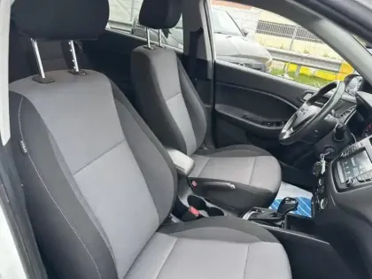 Photo 10 Hyundai I20  1.0 T-GDi 100ch Intuitive DCT-7