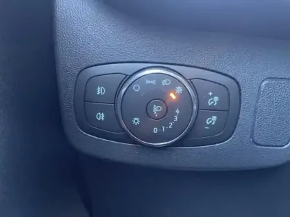 Photo 12 Ford Puma  1.0 Flexifuel 125ch S&S mHEV Titanium