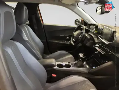 Photo 4 Peugeot 2008  1.2 PureTech 130ch S&S Allure