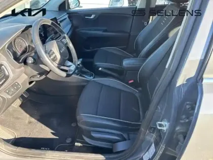 Photo 10 Kia Rio  1.0 T-GDI 120ch MHEV GT-Line Premium DCT7