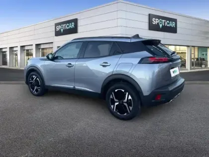 Photo 6 Peugeot 2008  1.2 Hybrid 136ch Allure e-DCS6