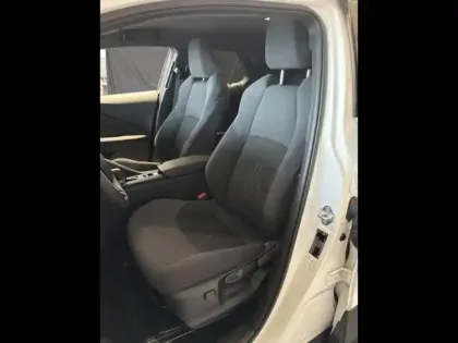 Photo 14 Toyota C-HR  2.0 Hybride 200ch Design NG23