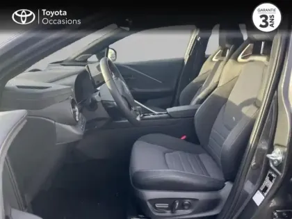 Photo 10 Toyota C-HR  1.8 Hybride 140ch Collection MY25